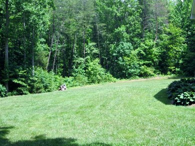 173 Travellers Ln, Appomattox, VA 24522 - photo 3