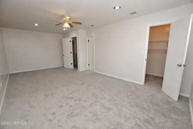 4340 Melissa Ct W, Jacksonville, FL 32210 - photo 4