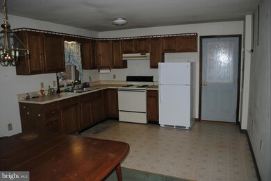 5894 Cottage Ave, Rock Hall, MD 21661 - photo 4