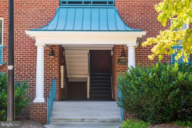 11815 Breton Ct unit 22D, Reston, VA 20191 - photo 2