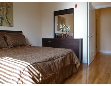 100 Fellsway W unit 402, Somerville, MA 02145 - photo 6