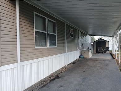 139 Cayuga Way, Manchester, NY 14504 - photo 4