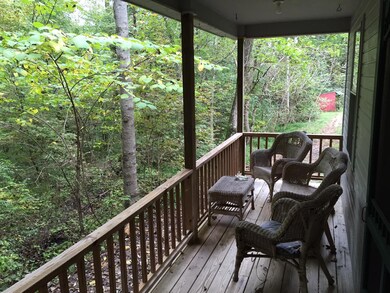 Hopewell Rd front porch