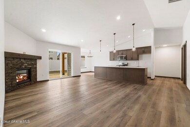 8568-Ferguson-Lane-3300