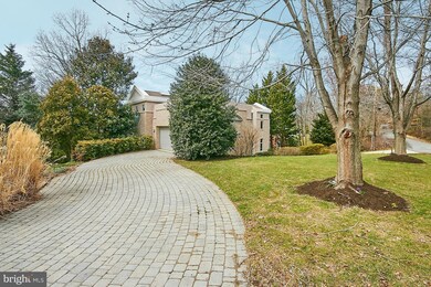 3612 Boat Dock Dr, Falls Church, VA 22041 - photo 4