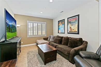 5423 N Pinnacle Ln, San Bernardino, CA 92407 - photo 4