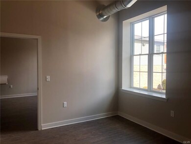 128 W Union Blvd, Bethlehem, PA 18018 - photo 7