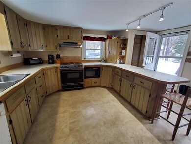 121 Moose Mountain Rd, Canaan, NH 03741 - photo 5