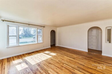 524 E Hawaii Ave, Nampa, ID 83686 - photo 3