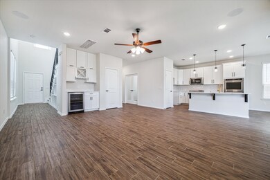 5134 Aedan Oak St, Houston, TX 77018 - photo 6