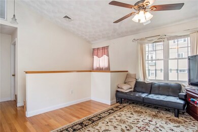 74 Roberts St, Woonsocket, RI 02895 - photo 5