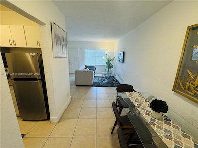 1403 NW 103rd St unit 304, Miami, FL 33147 - photo 3