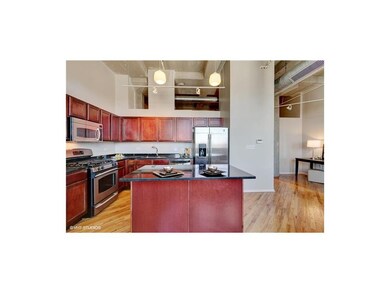 2107 Grand Blvd unit 806, Kansas City, MO 64108 - photo 6