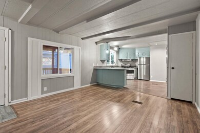 35312 N Newport Hwy unit 246, Chattaroy, WA 99003 - photo 6