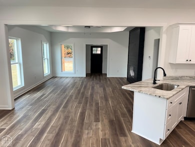 1818 N Oak St, Brookland, AR 72417 - photo 3