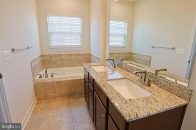 18086 Red Cedar Rd, Dumfries, VA 22026 - photo 5