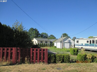 902 7th St, Lafayette, OR 97127 - photo 3