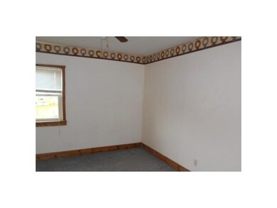 5521 S Marietta Main St, Shelbyville, IN 46176 - photo 6