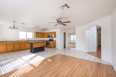 Kitchen/Family