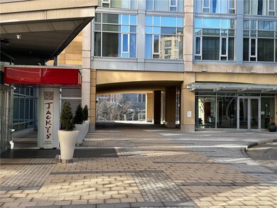 Waterplace unit 814, Providence, RI 02903 - photo 2