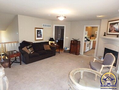 1154 SW Red Oaks Place, Topeka, KS 66615 - photo 4