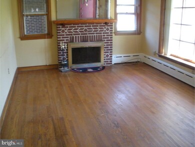 1308 Dorothy Ave, Phoenixville, PA 19460 - photo 3