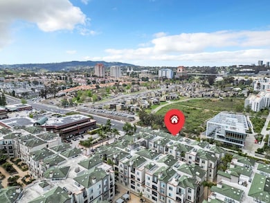 Built in 2000 you have UCSD Campus, Hospital, Trolley Line, UTC Mall...all within minutes.