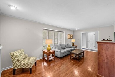 10305 Wenonga Ln, Leawood, KS 66206 - photo 3