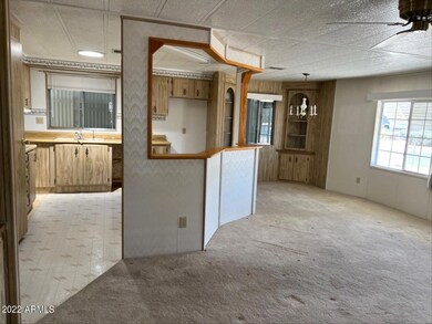 4 Living room and kitchen