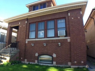 5329 W Barry Ave, Chicago, IL 60641 - photo 2