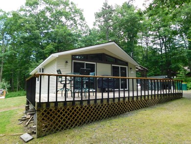 526 Big Oak Rd, Canadensis, PA 18325 - photo 2