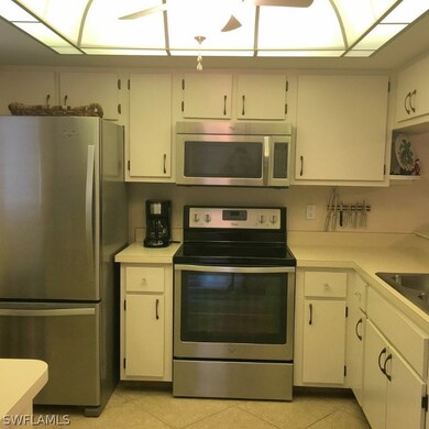 17454 Blueberry Hill Dr unit 3, Fort Myers, FL 33908 - photo 7