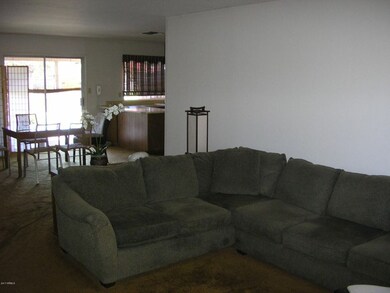 Living room (1)