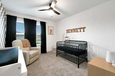 Secondary bedroom