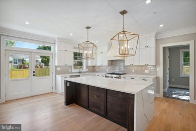 4913 Aurora Dr, Kensington, MD 20895 - photo 6