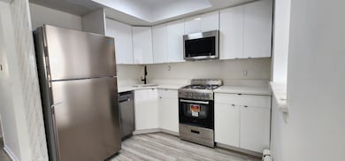 4017 Hudson Ave, Union City, NJ 07087 - photo 5