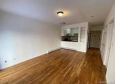 4231 Colden St unit R1A, Flushing, NY 11355 - photo 4