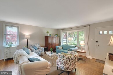 303 Winding Way, Glenside, PA 19038 - photo 4