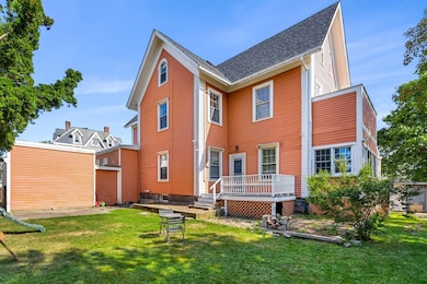 33 Middle St, Gloucester, MA 01930 - photo 2