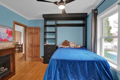 184 N Glenview Ave, Elmhurst, IL 60126 - photo 3