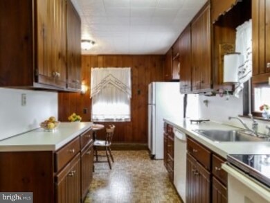 102 Pennsylvania 73, Zieglerville, PA 19492 - photo 2