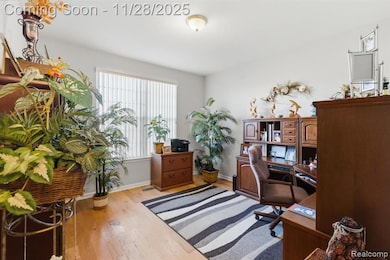 49087 Shannon Ct, Macomb, MI 48042 - photo 6