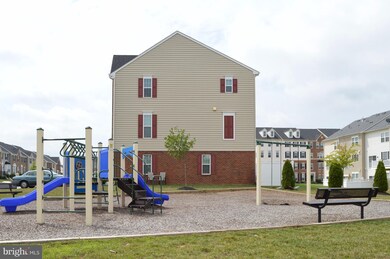 4940 Small Gains Way, Frederick, MD 21703 - photo 3