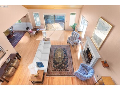 10 Yorick St, Lake Oswego, OR 97035 - photo 4