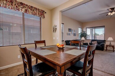 Eat-in Kitchen