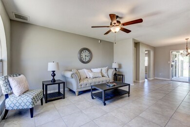 Open Feeling Floor Plan!