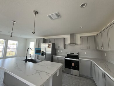 8775 20th St unit 57, Vero Beach, FL 32966 - photo 2