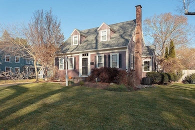 211 High St, Reading, MA 01867 - photo 2