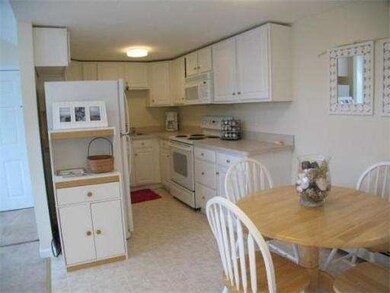 78 Centre St, Quincy, MA 02169 - photo 2