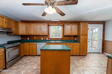 521 Highway 172, Hubert, NC 28539 - photo 6